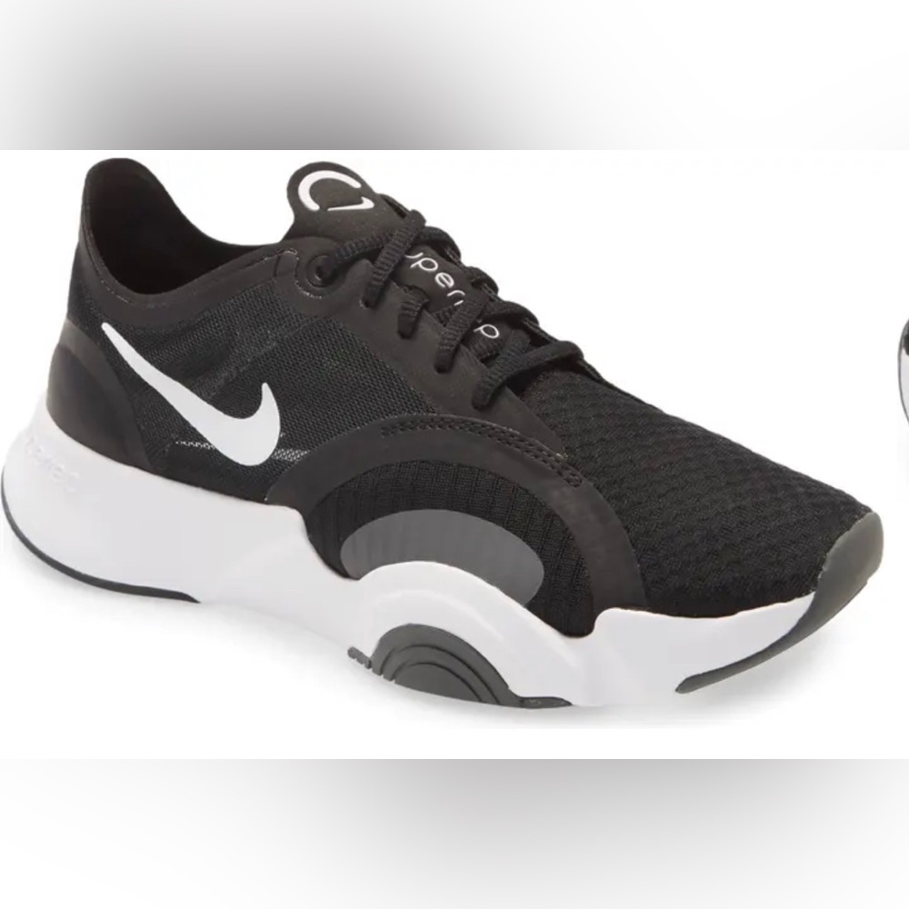 Nike Superrep GO Running Sneaker- Women’s Size 6.5